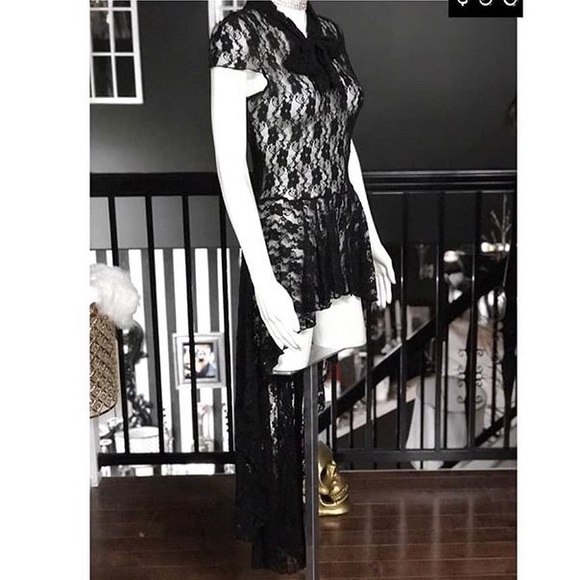 NATHALIA GAVIRIA - LACE HIGH LOW TOP - Picture 2 of 8